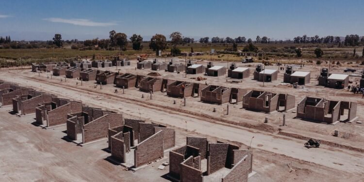 San Juan: el 30% de los que recibieron un crédito del IPV para construir, debe la cuota