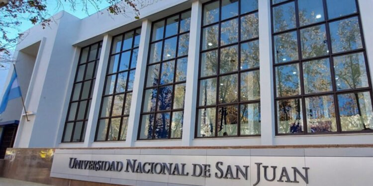 Medicina se podrá estudiar gratis en la Universidad Nacional de San Juan