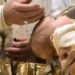 El Vaticano autorizó a gays y trans a ser padrinos y testigos de bodas y bautismos