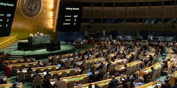 La ONU aprobó resolución que pide fin del bloqueo de EEUU a Cuba